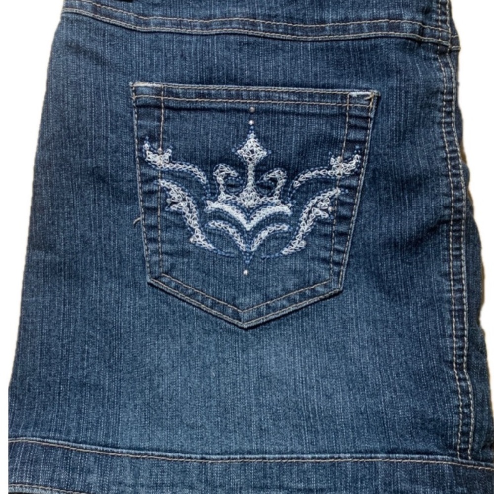 Y2K mini skirt !